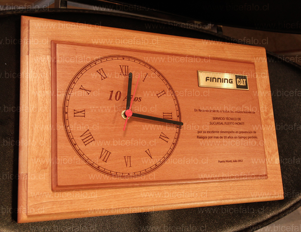 Reloj madera rauli
